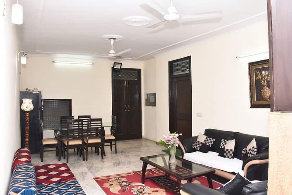 Sitting Area
